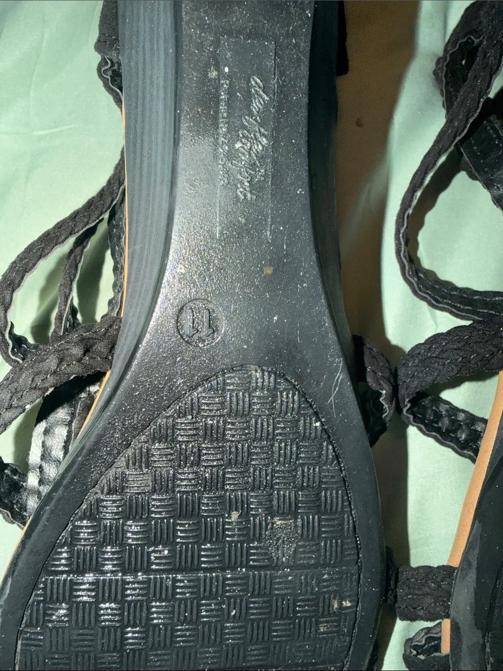 dexflex comfort Black Braided Lace-Up Sandals